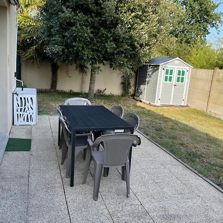 Superbe Appartement Proche De Tout, Climatise. 라테스트드뷔크 외부 사진